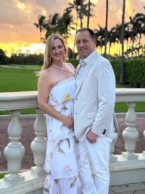 Floral white flowy dress